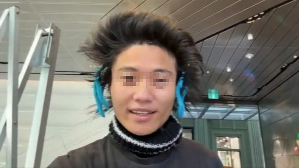 强闯电影首映礼，搂抱女明星！澳华裔网红获刑9天（组图） - 4