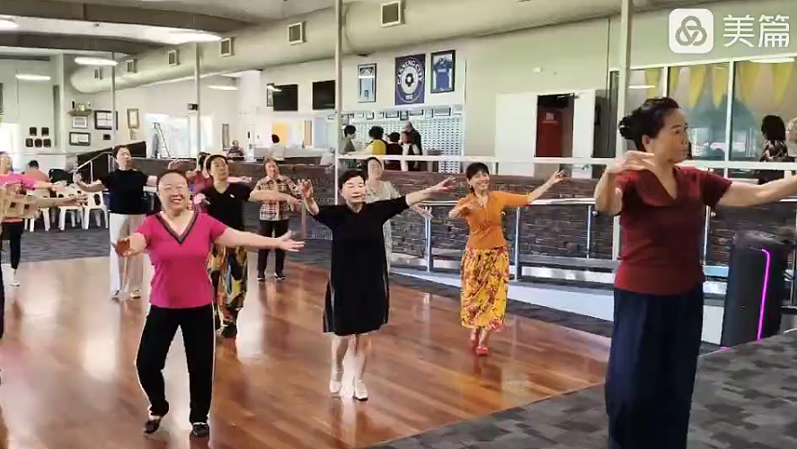 天热，心更热（组图） - 9