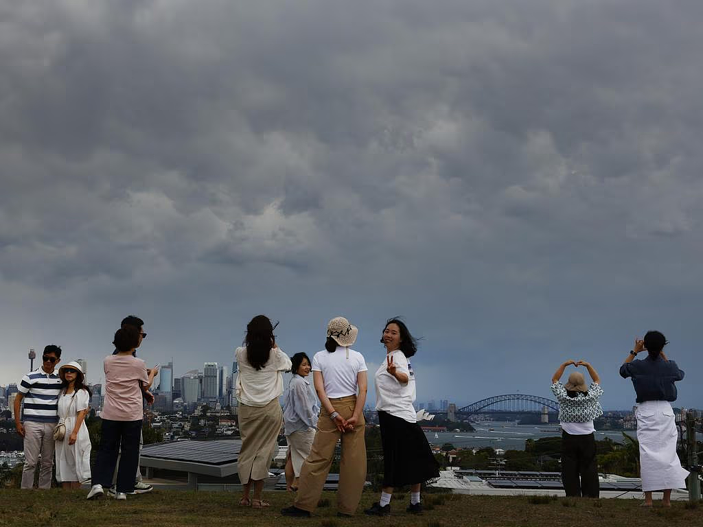 雷暴席卷新州，致多地交通延误，华人区受影响！1人死亡，数万人断电（组图） - 5