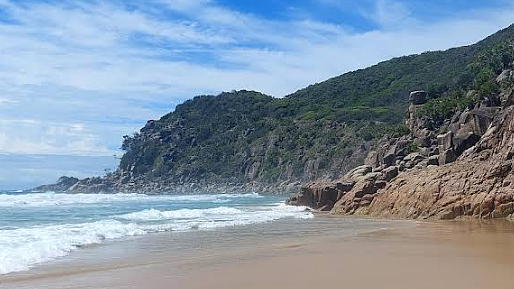 揪心！澳洲热门海滩18岁少年遇险失踪，搜救暂停仍未找到人（图） - 2
