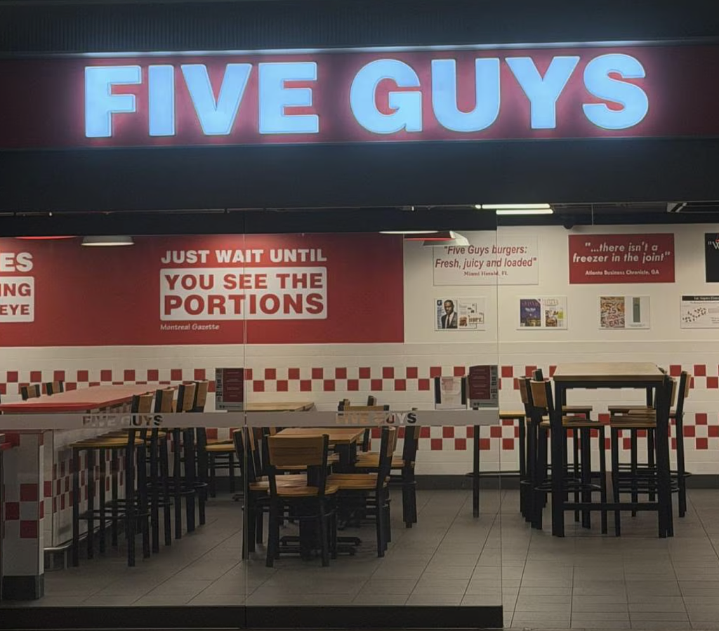 在美国爆火的Five Guys,在澳洲却凉了!悉尼门店冷清无人(组图) - 1