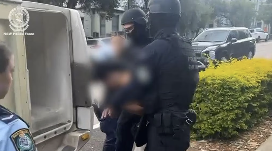 休班警员劝架反遭围殴！悉尼Newtown袭警案三名被告认罪（组图） - 3