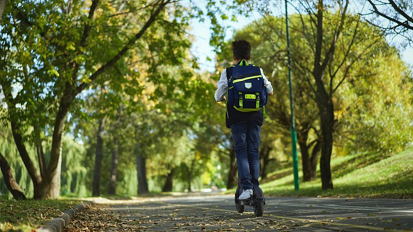 西澳公立学校发布新规！16岁以下学生禁止（图） - 2