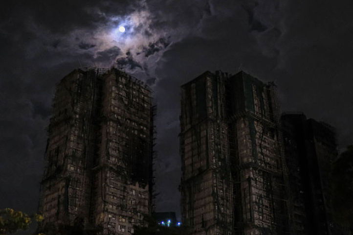 观点:澳广报道香港大火角度片面,损害自身公信力(组图) - 2
