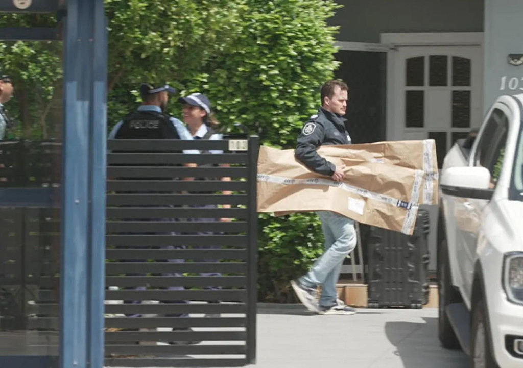 【邦迪恐袭】警方称枪手父子不属于恐怖组织；夺枪英雄再度入院（视频/组图） - 153