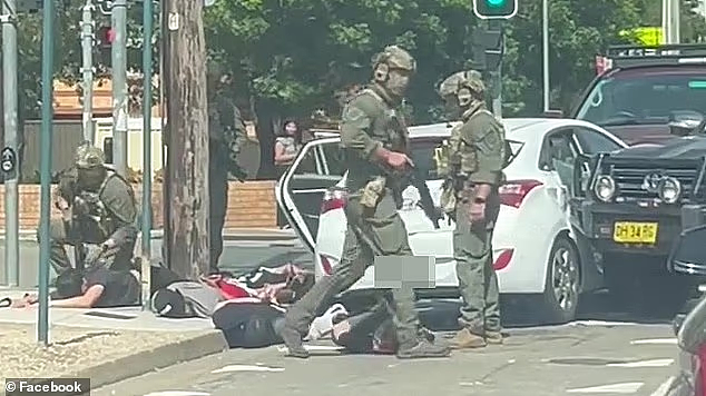悉尼警方闹乌龙？Bondi恐袭案后，7名男子被捕！原来真相是...（组图）  - 1