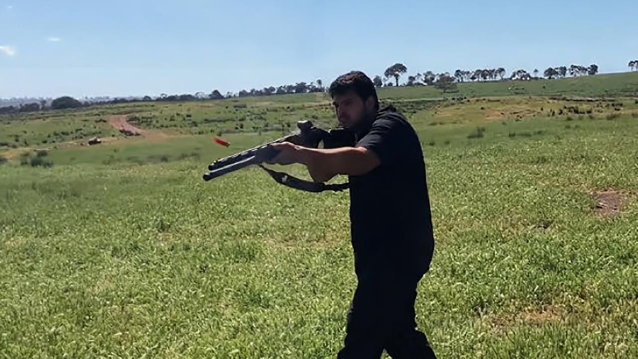 【邦迪恐袭】警方称枪手父子不属于恐怖组织；夺枪英雄再度入院（视频/组图） - 6