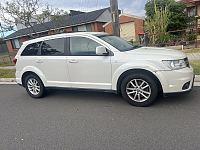 出售一辆 2014 Dodge Journey