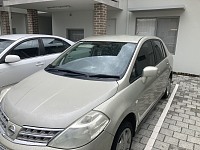 Nissan 2010年 16L 自动