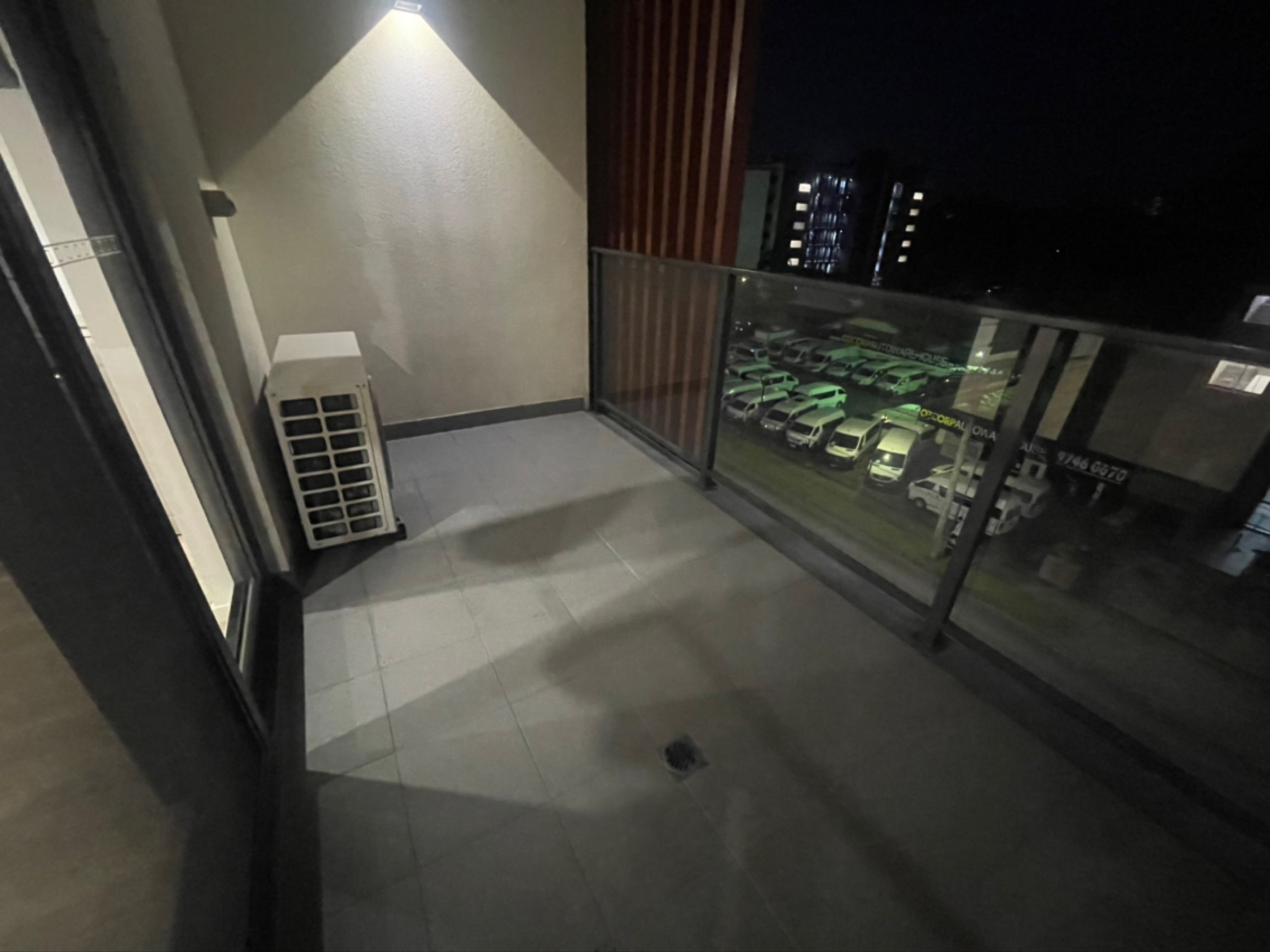 今日悉尼Homebush 一房一厅带车位储物室 整租 Homebush 一房一厅带车位储物室 整租