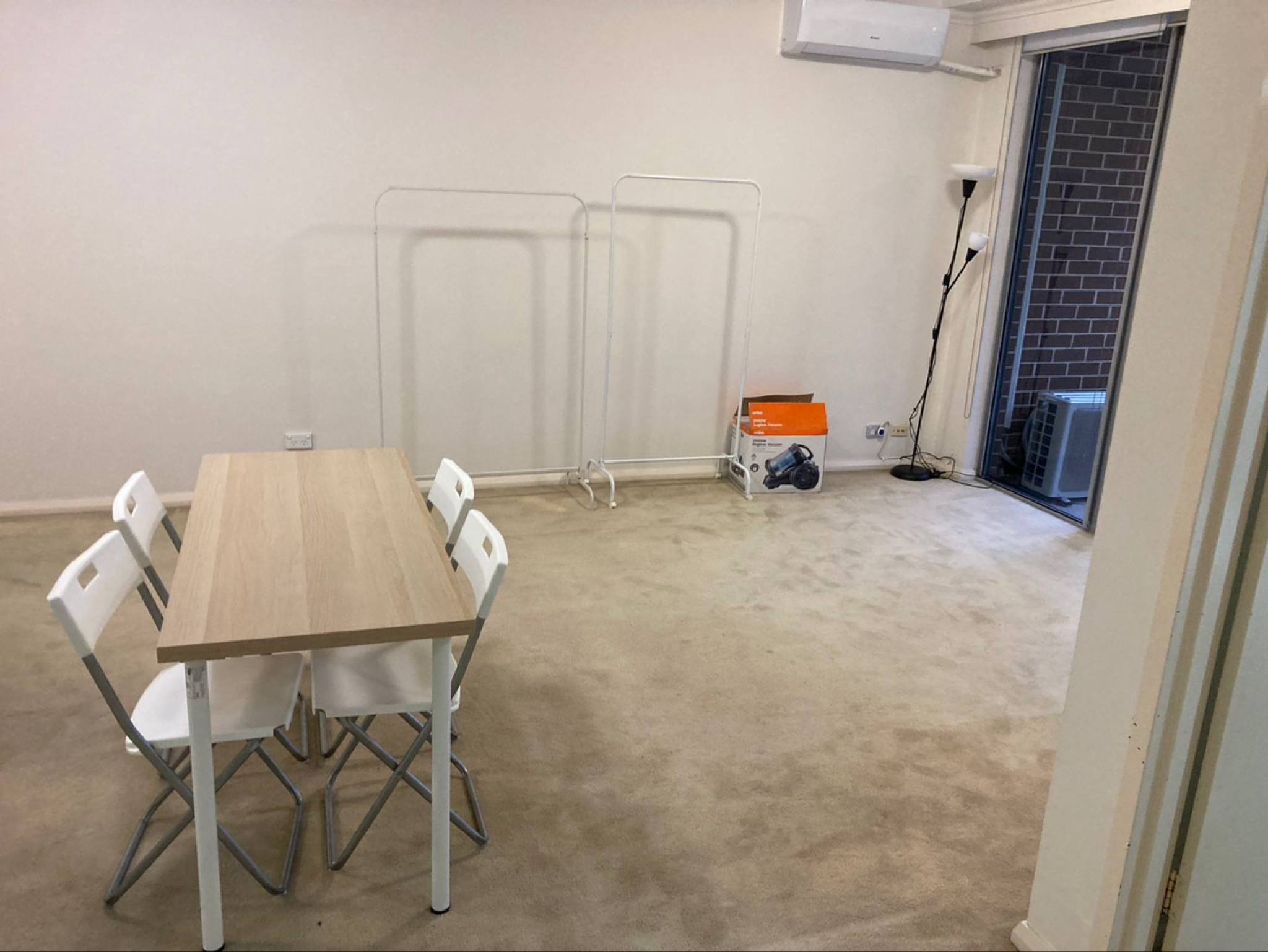 今日悉尼Wolli Creek 两室两卫提供家具家电全屋空调 超新公寓 Wolli Creek 两室两卫提供家具家电全屋空调 超新公寓