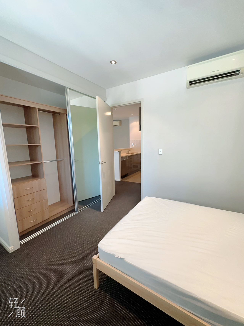 今日悉尼Rosebery 两室两卫 客厅卧室均有空调 家具家电齐全 Rosebery 两室两卫 客厅卧室均有空调 家具家电齐全