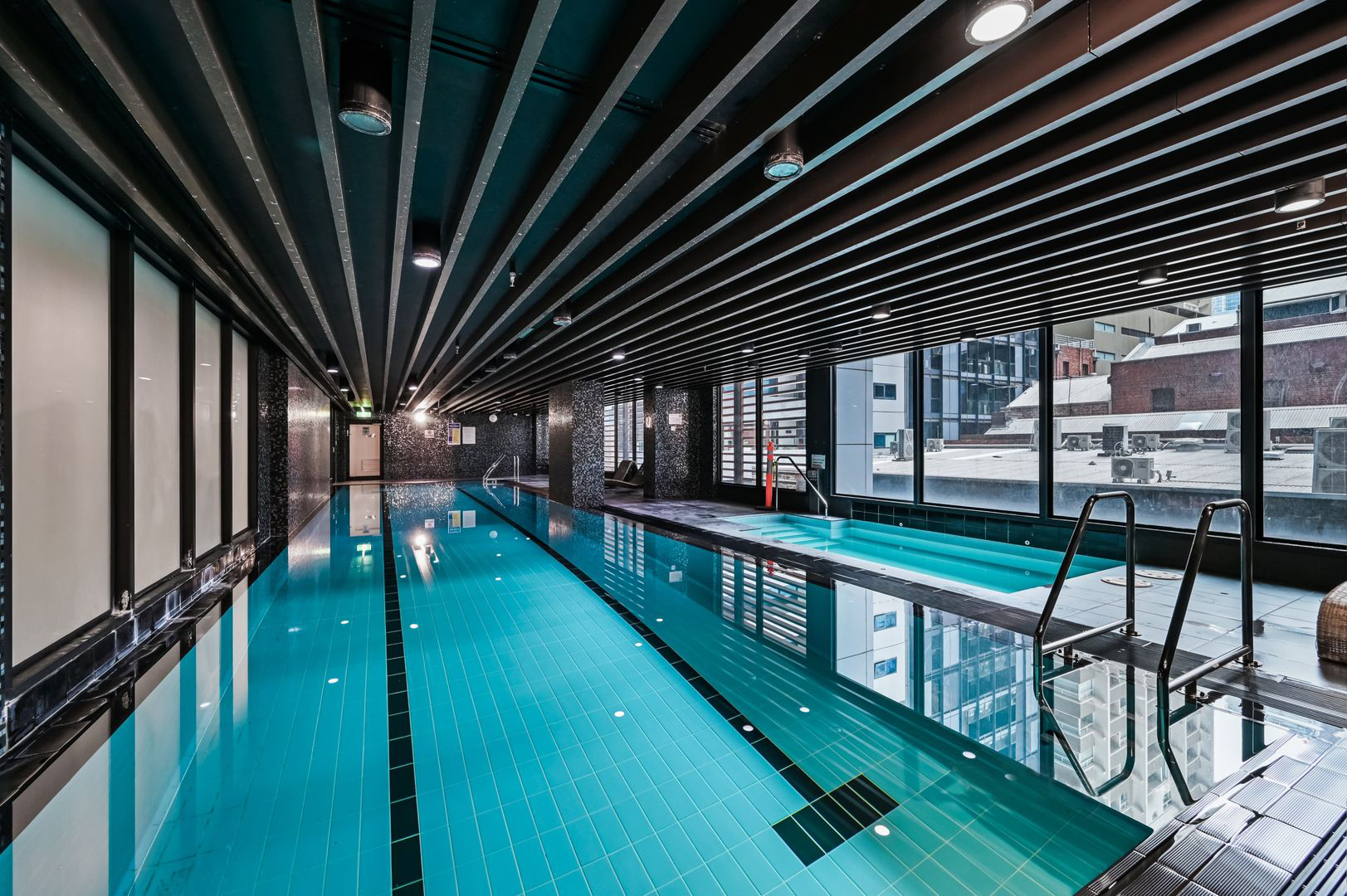 今日墨尔本Melbourne City 墨尔本CBD厅卧招250pw七月中可住限女生 Melbourne City 墨尔本CBD厅卧招250pw七月中可住限女生