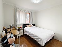 Campsie  火车站新装全配3B2B公寓次卧 限女生