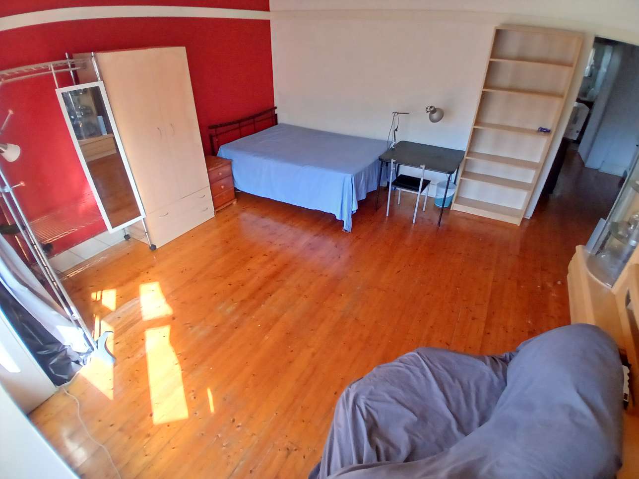 今日悉尼Hurstville master room for lease Hurstville master room for lease