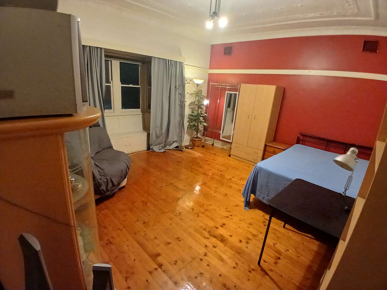 今日悉尼Hurstville master room for lease Hurstville master room for lease