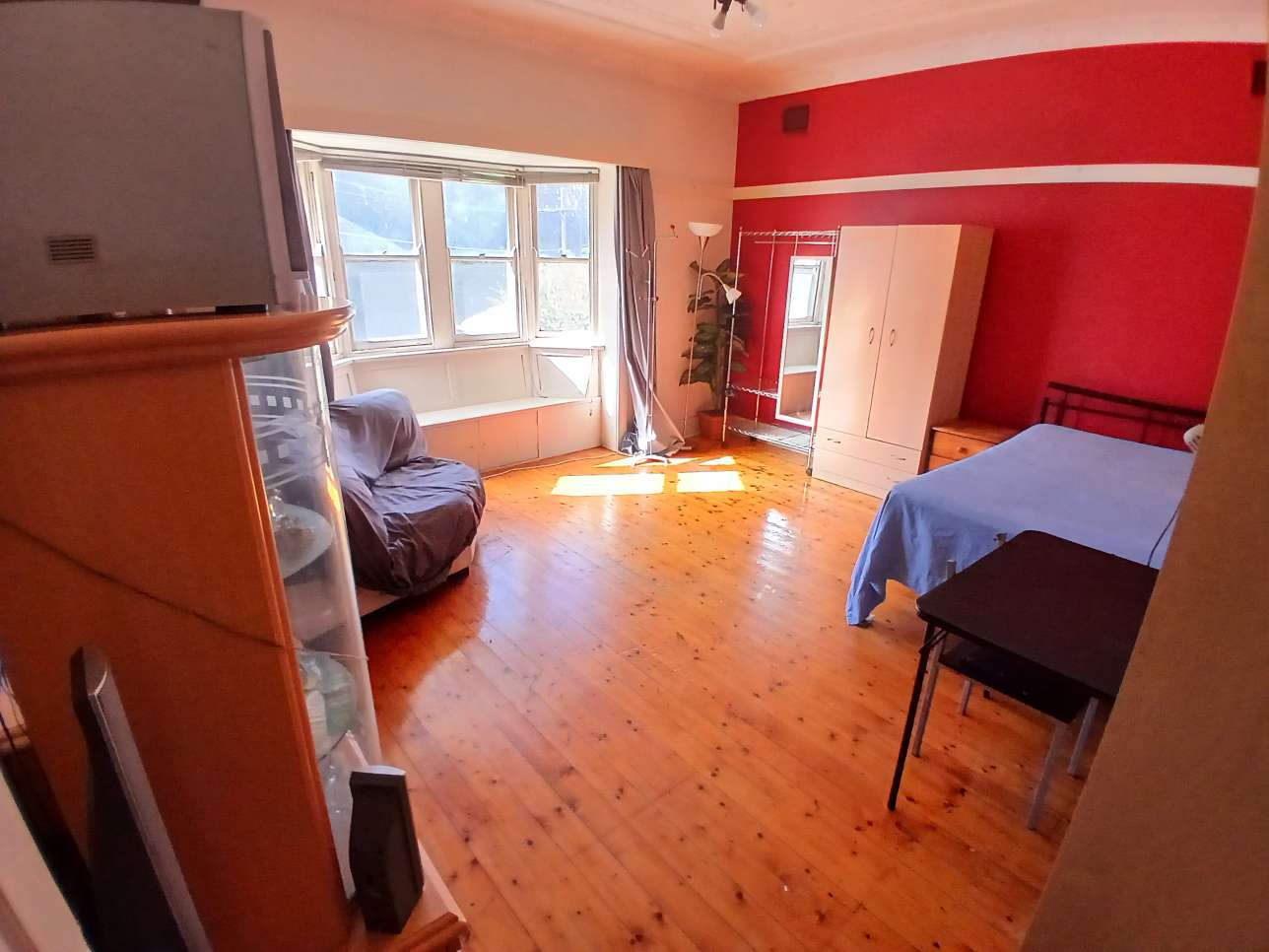 今日悉尼Hurstville master room for lease Hurstville master room for lease