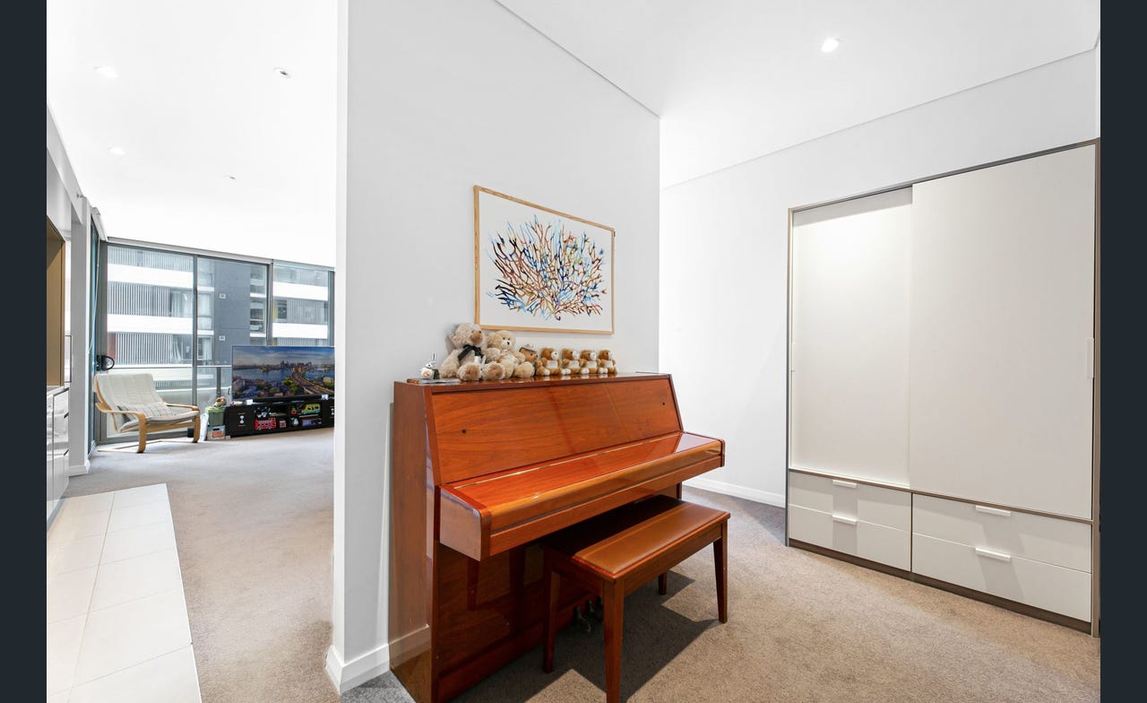 今日珀斯Burwood 高级公寓 Harbour Bridge View 1房加书房公寓 包家具 拎包入住 Burwood 高级公寓 Harbour Bridge View 1房加书房公寓 包家具 拎包入住