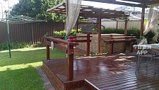 Revesby GRANNY FLAT STUDIO 与主屋共享设施 泳池景观