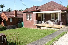 Carlton  Kogarah 大屋 超级光亮大房 2周免租 有条件