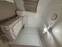 Hurstville  明亮大单间 近火车站 265