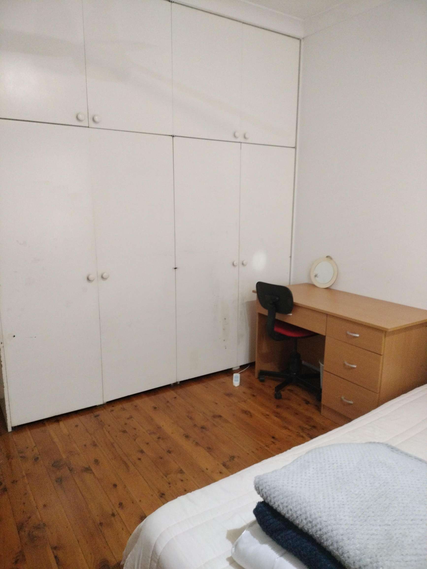 今日珀斯Meadowbank house 一房出租 Meadowbank house 一房出租