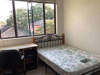 Hurstville 宽敞单人房260元电0450136882