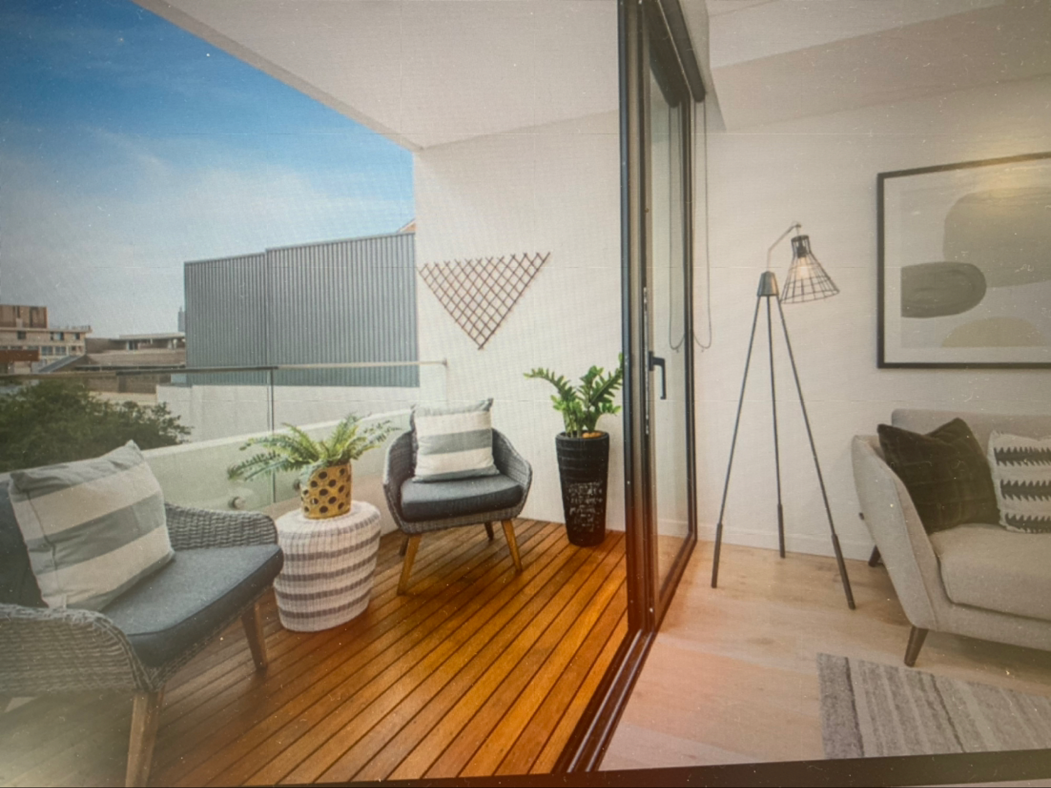 今日悉尼Neutral Bay 中心 含车位Ensuite主卧出租 Neutral Bay 中心 含车位Ensuite主卧出租