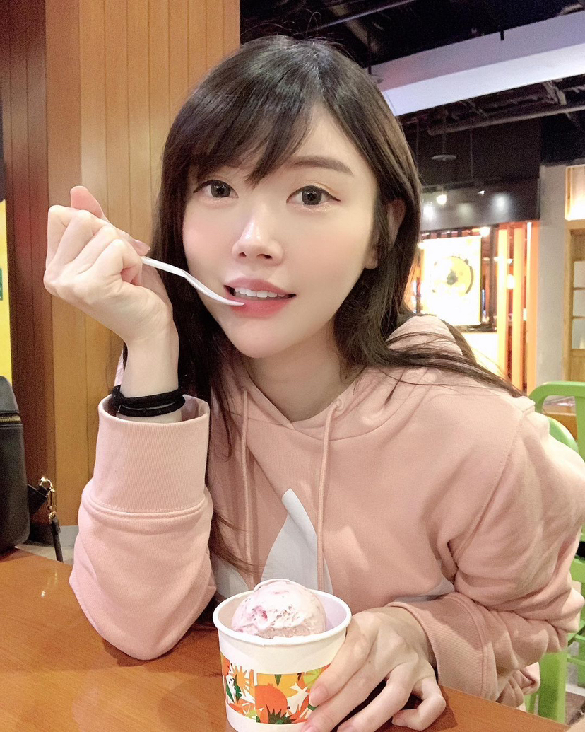 今日珀斯成人學妹私兼 成人學妹私兼