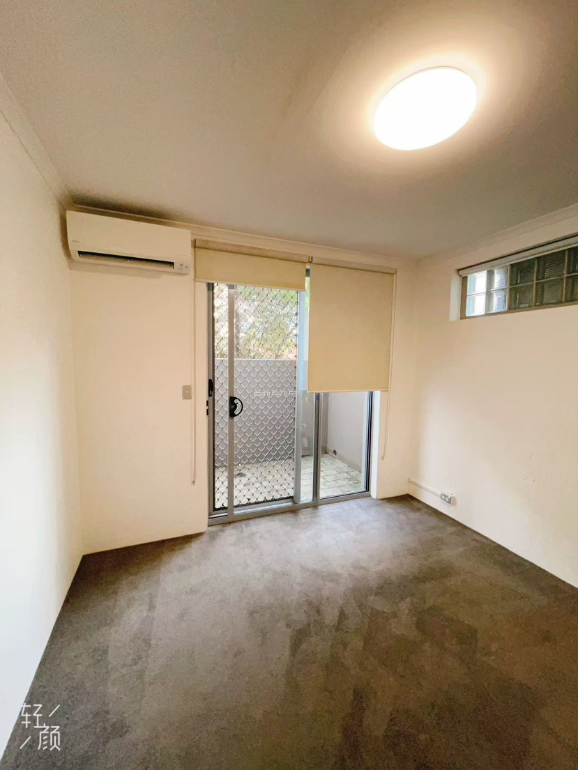 今日悉尼Waterloo 两室一卫全屋空调可以提供家具家电 Waterloo 两室一卫全屋空调可以提供家具家电