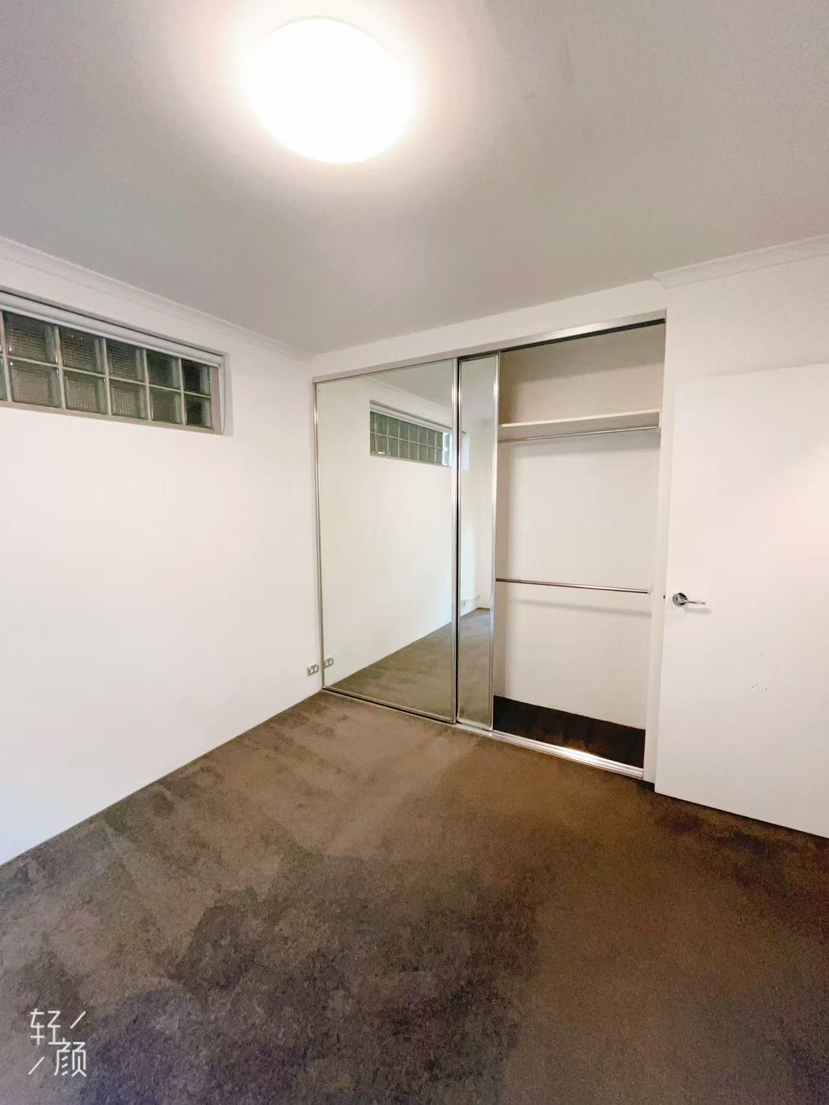 今日悉尼Waterloo 两室一卫全屋空调可以提供家具家电 Waterloo 两室一卫全屋空调可以提供家具家电