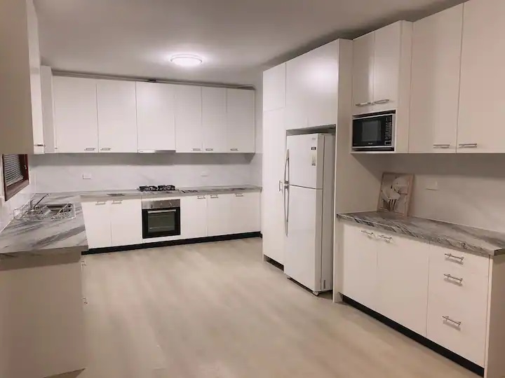 今日基隆Blacktown Doonside 兩大房出租 區 Blacktown Doonside 兩大房出租 區
