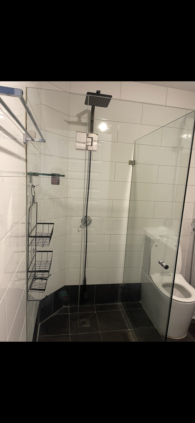 今日悉尼Lidcombe 高档house每间房都有私人卫浴走路到火车站靠近医院有多条巴士线路 Lidcombe 高档house每间房都有私人卫浴走路到火车站靠近医院有多条巴士线路