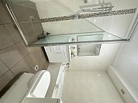 Granville 近 火车站 Townhouse干净单间