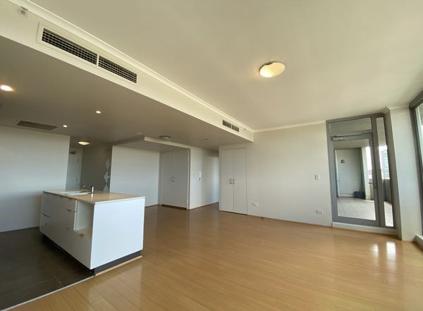 今日悉尼Zetland 两室两卫没有空调提供家具家电 Zetland 两室两卫没有空调提供家具家电