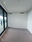 Zetland 现代公寓两室两卫提供家具家电中央空调健身房游泳池桑拿房