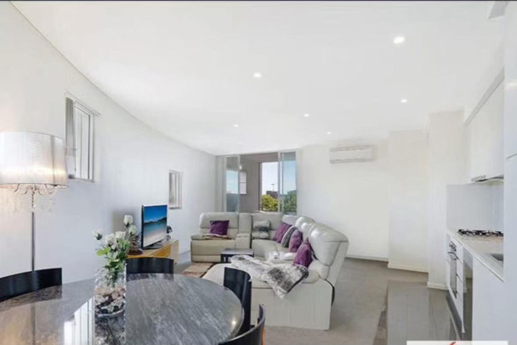 今日悉尼Strathfield 包家具家电 两房两卫公寓近车站拎包入住可整租 Strathfield 包家具家电 两房两卫公寓近车站拎包入住可整租