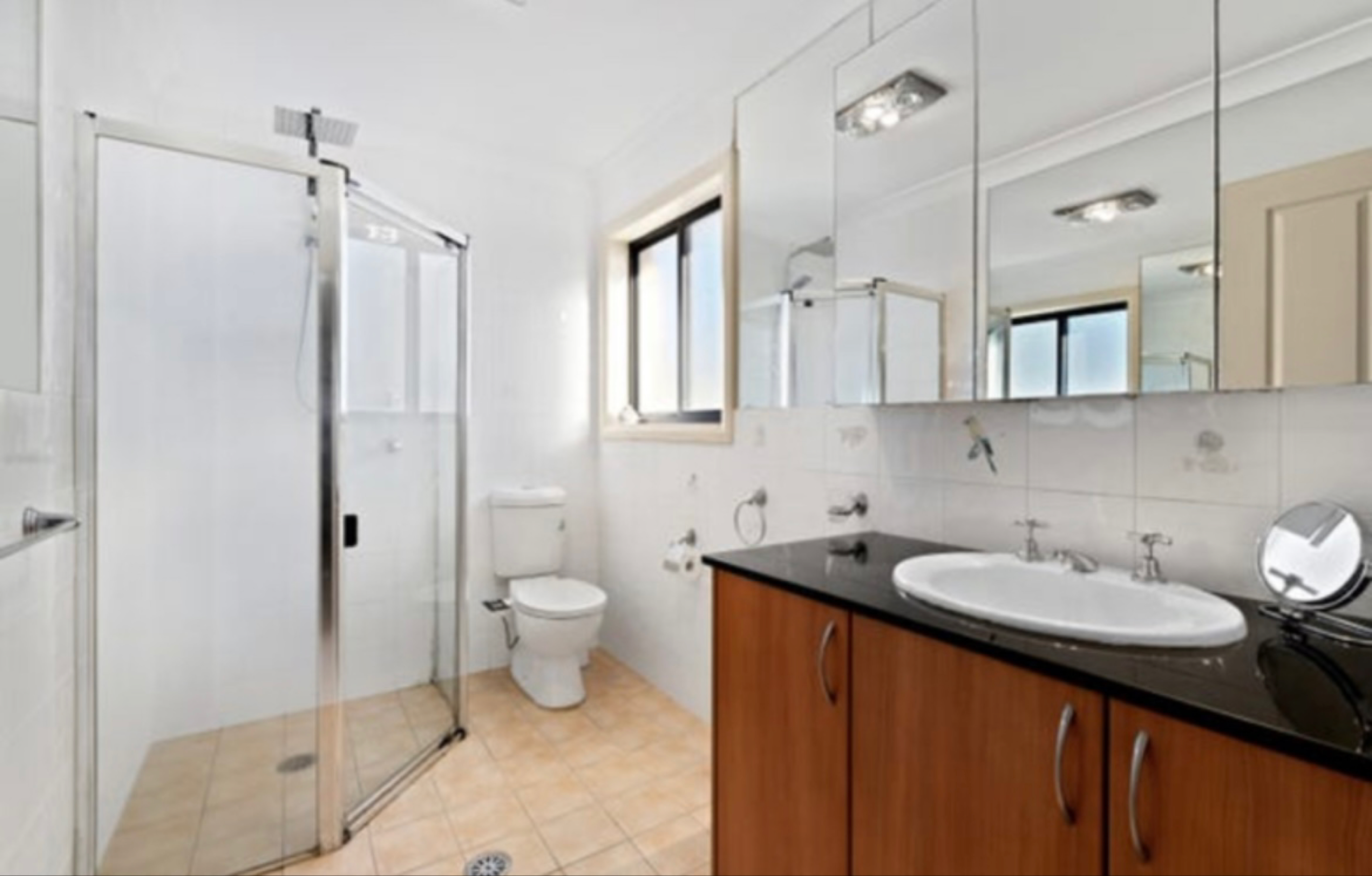 今日悉尼Peakhurst 4bed room big house Peakhurst 4bed room big house