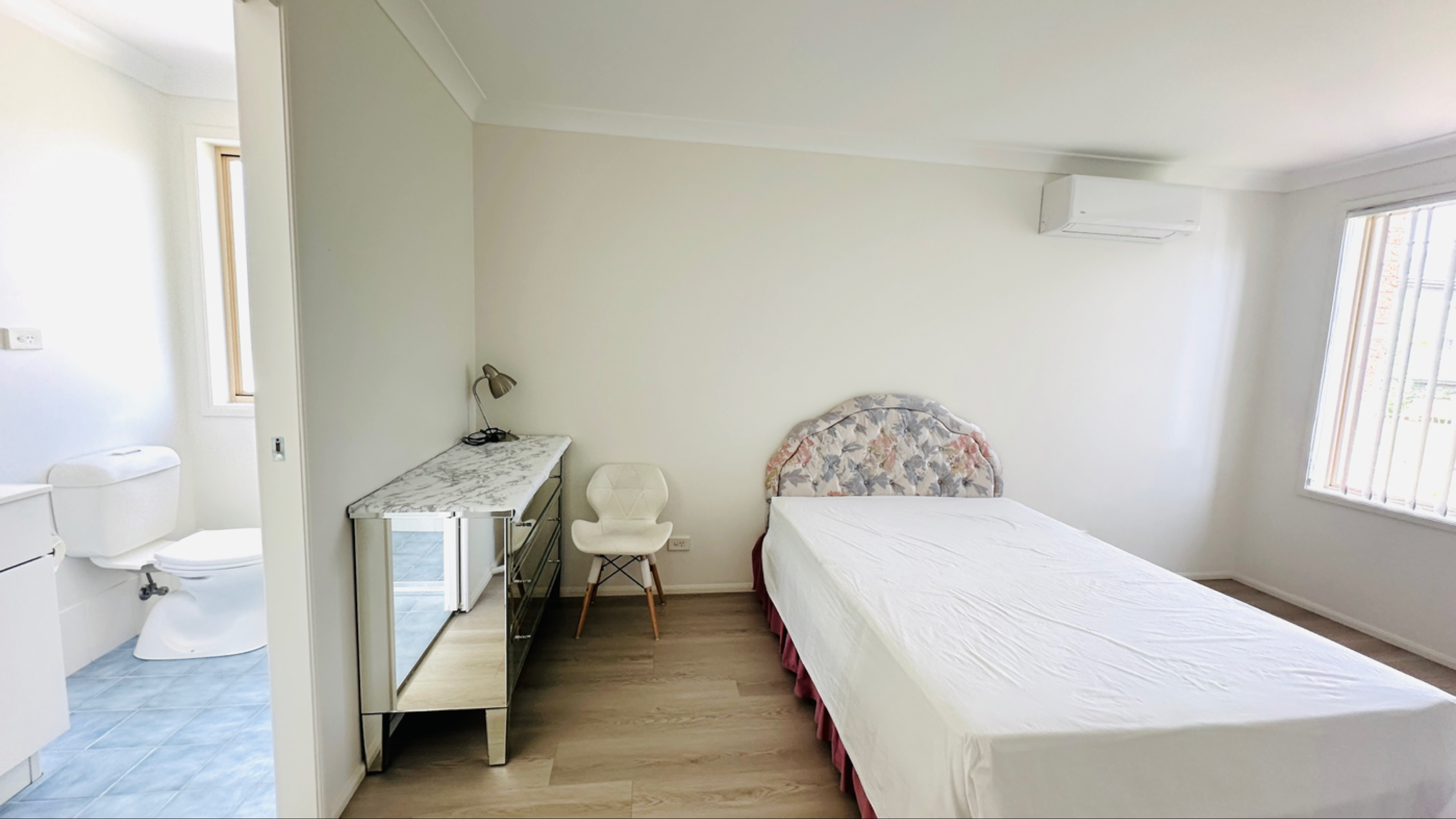 今日悉尼North Ryde 悉尼 house阳光主人套房全包Bill North Ryde 悉尼 house阳光主人套房全包Bill