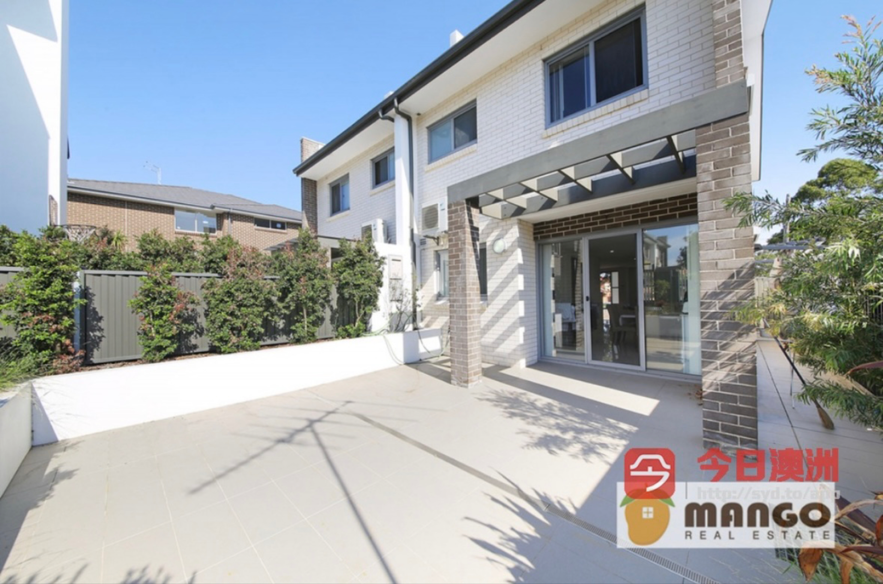 今日悉尼Eastwood Berala与Auburn交界处近新四房双砖Townhouse Eastwood Berala与Auburn交界处近新四房双砖Townhouse
