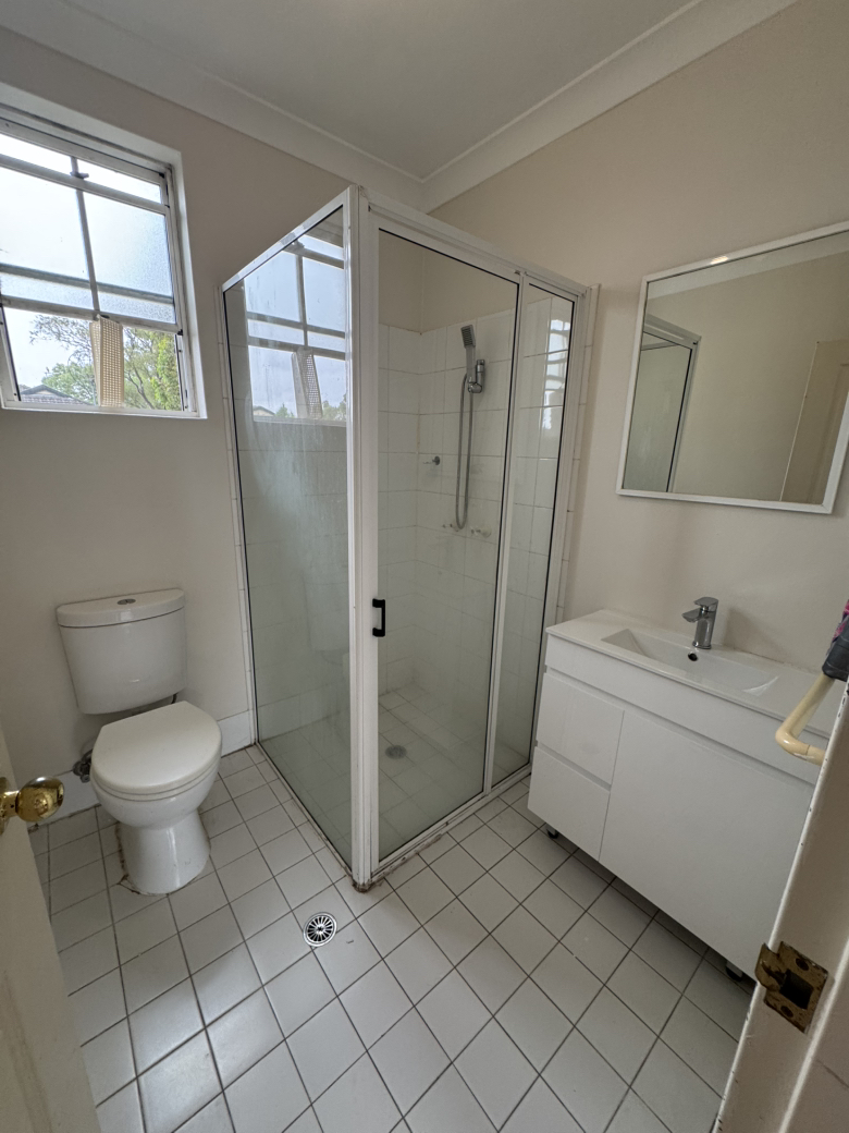今日珀斯Lidcombe 全新装修光猛大间265周20号入住 Lidcombe 全新装修光猛大间265周20号入住