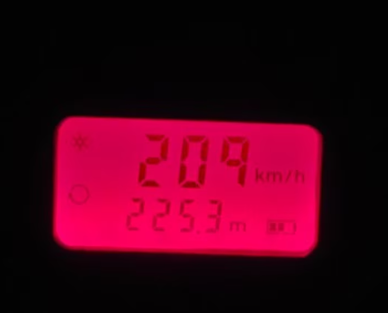 狂飙到209km/h！澳P牌司机涉非法飙车被控，车辆遭扣押（组图） - 2