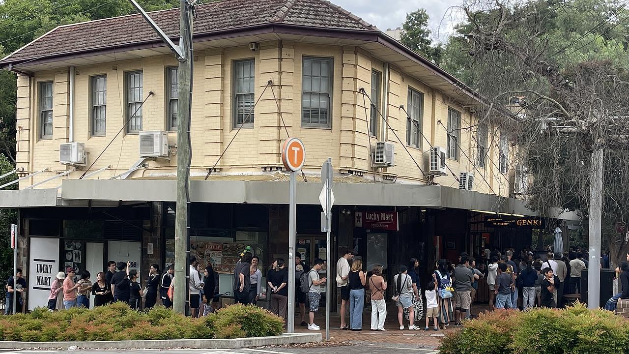 北悉尼30年老字号拉面店被迫关门,三代食客排长队告别,老板直言“撑不下去了” - 1