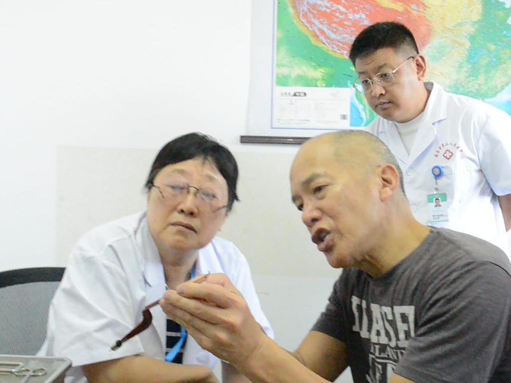 华裔名医在澳被禁手术!绝望病患被迫远赴中国,只为求得一线生机(组图) - 3