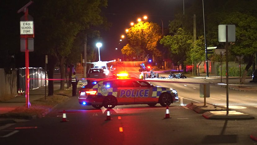 珀斯市区附近爆严重事故,两人死亡(图) - 2