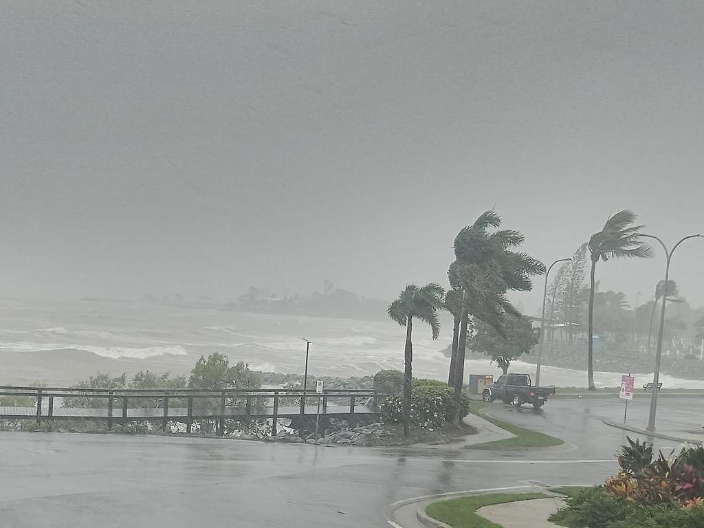 48小时降雨量狂飙600毫米!昆州多地沦为泽国,Koji肆虐全境(组图) - 3
