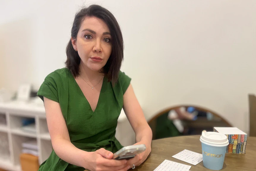 澳女披露伊朗动用机枪镇压抗议，称全国大面积断网封锁消息（组图） - 1