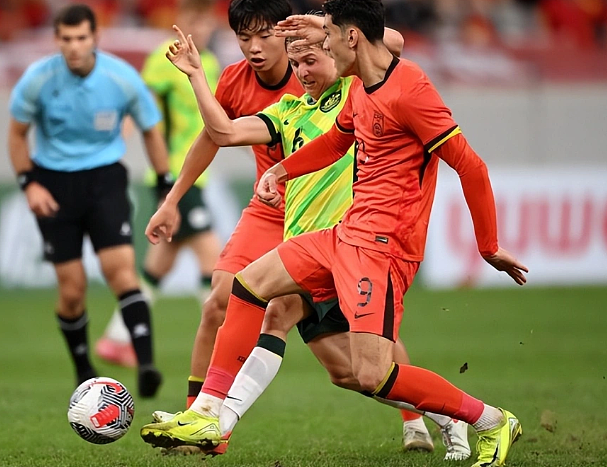 U23澳洲队0：1负于中国男足，澳洲网友气炸：败在中国队脚下，太丢人（组图） - 6