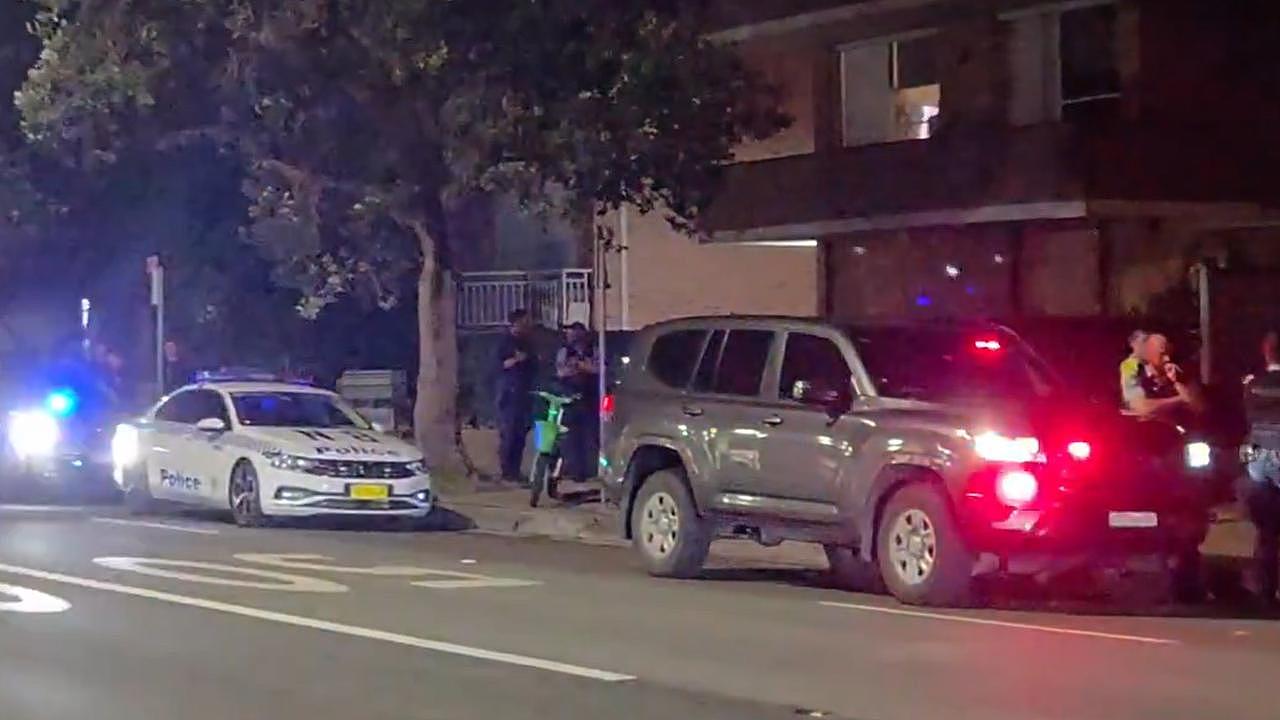 悉尼男子穿假炸弹背心在Bondi游荡被捕，犹太社区谴责：这是恐吓（组图） - 2