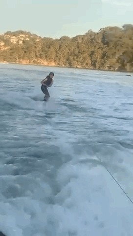 带上家人沉浸式玩转悉尼港！就选雪梨港私人游艇！海上K歌、划水、钓鱼、香蕉船等超多精彩游乐项目等你解锁！一起嗨起来 - 20